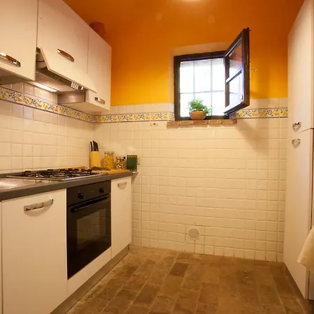 Agriturismo Il Gheppio Farm stay *